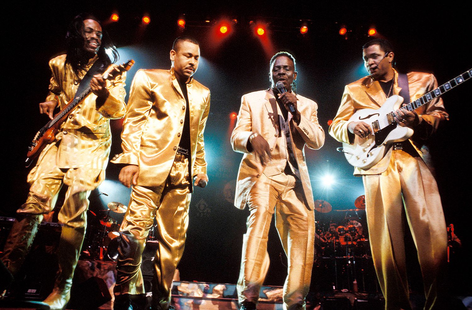 Earth, Wind and Fire live on tour